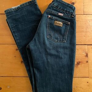 Wrangler bootcut jeans size 25